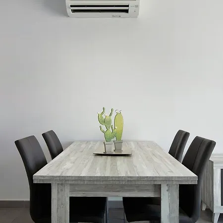 Midelma 2 C Apartment